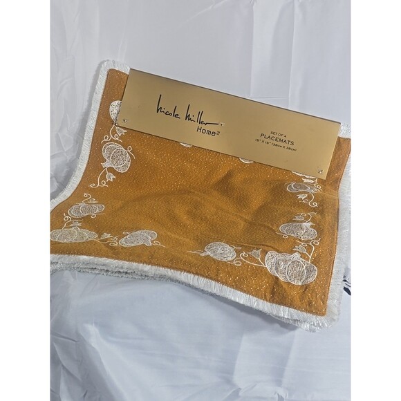 Nicole Miller Home Embroidered Pumpkins 15”Sq (4)Placemats Cotton/Poly Metallic - Picture 1 of 5